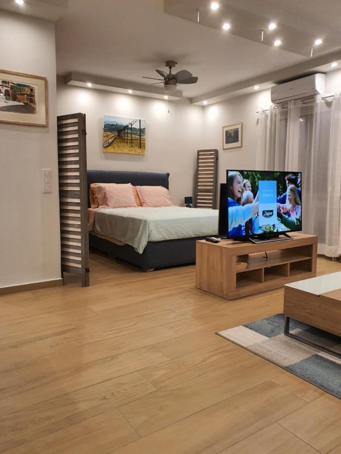 Tony'S Suite With Parking Atenas Exterior foto